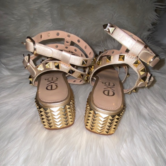 Exé Gold studded heels - Picture 3 of 6